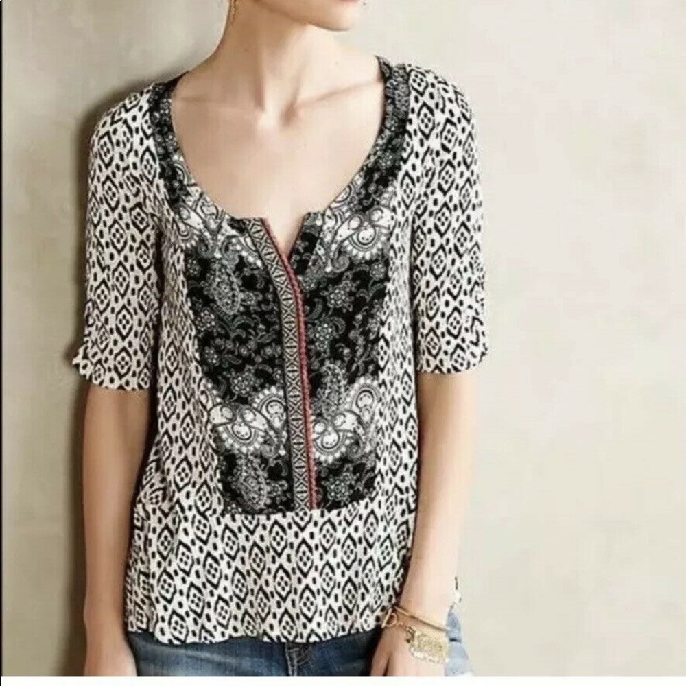 Anthropologie Akemi +Kim Split Neck Ikat -M